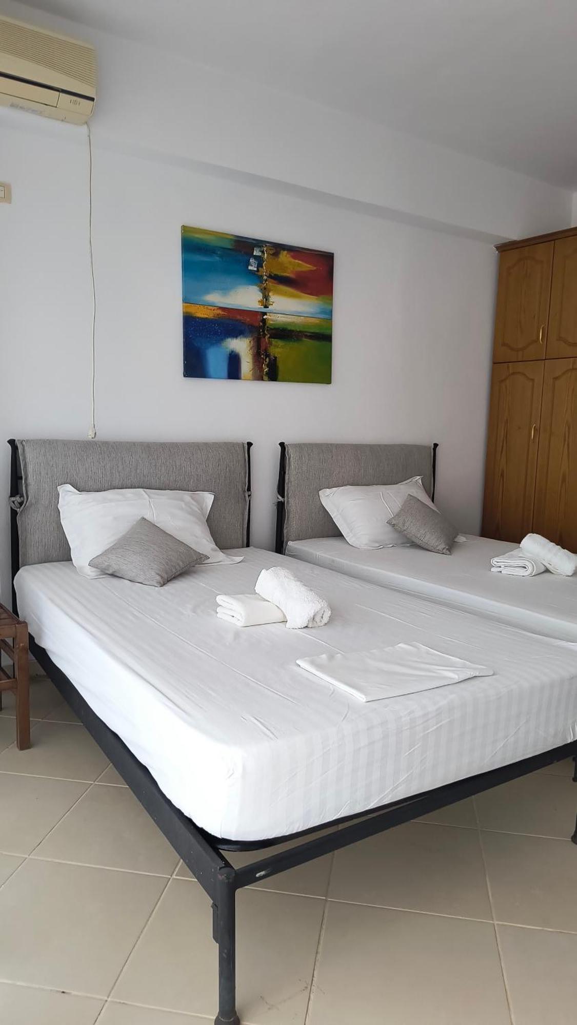 Polyxeni Apartments & Rooms 科帕罗 外观 照片