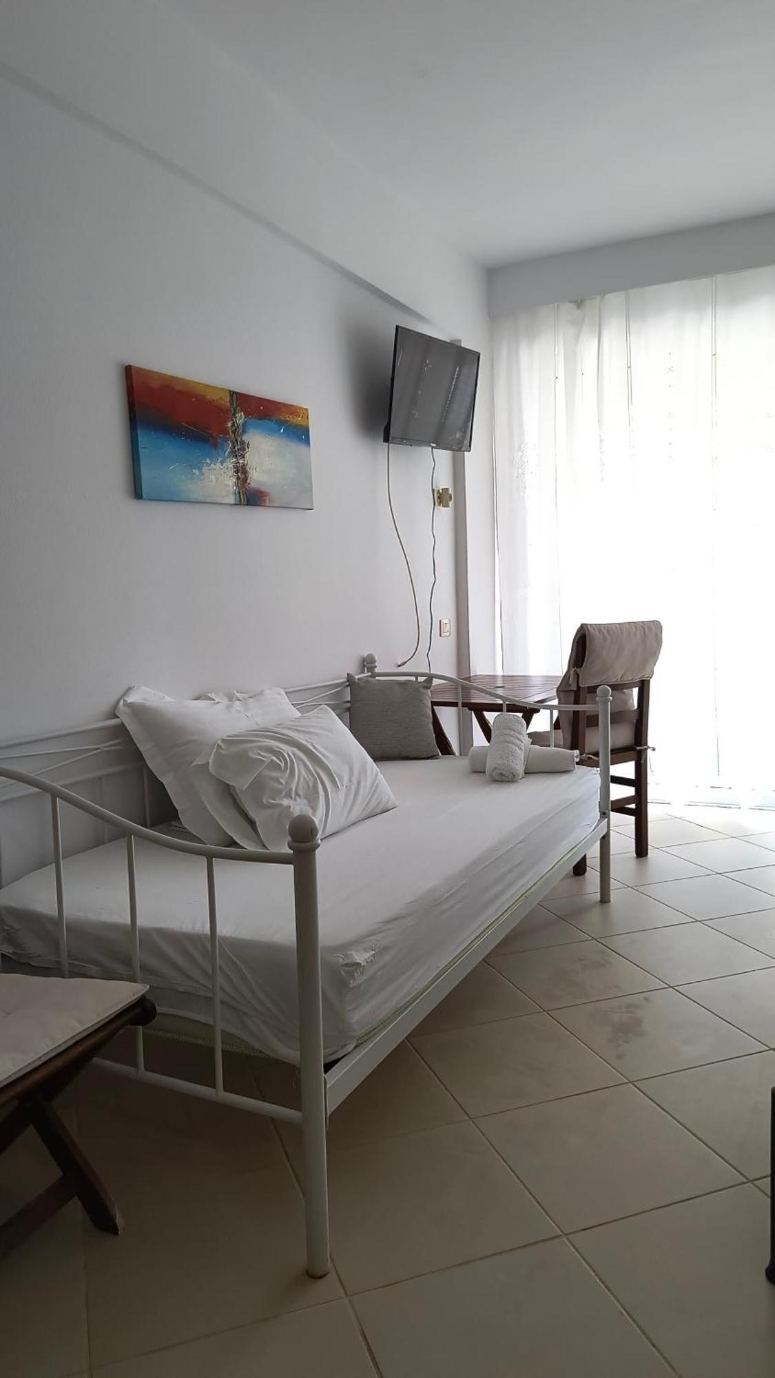 Polyxeni Apartments & Rooms 科帕罗 外观 照片
